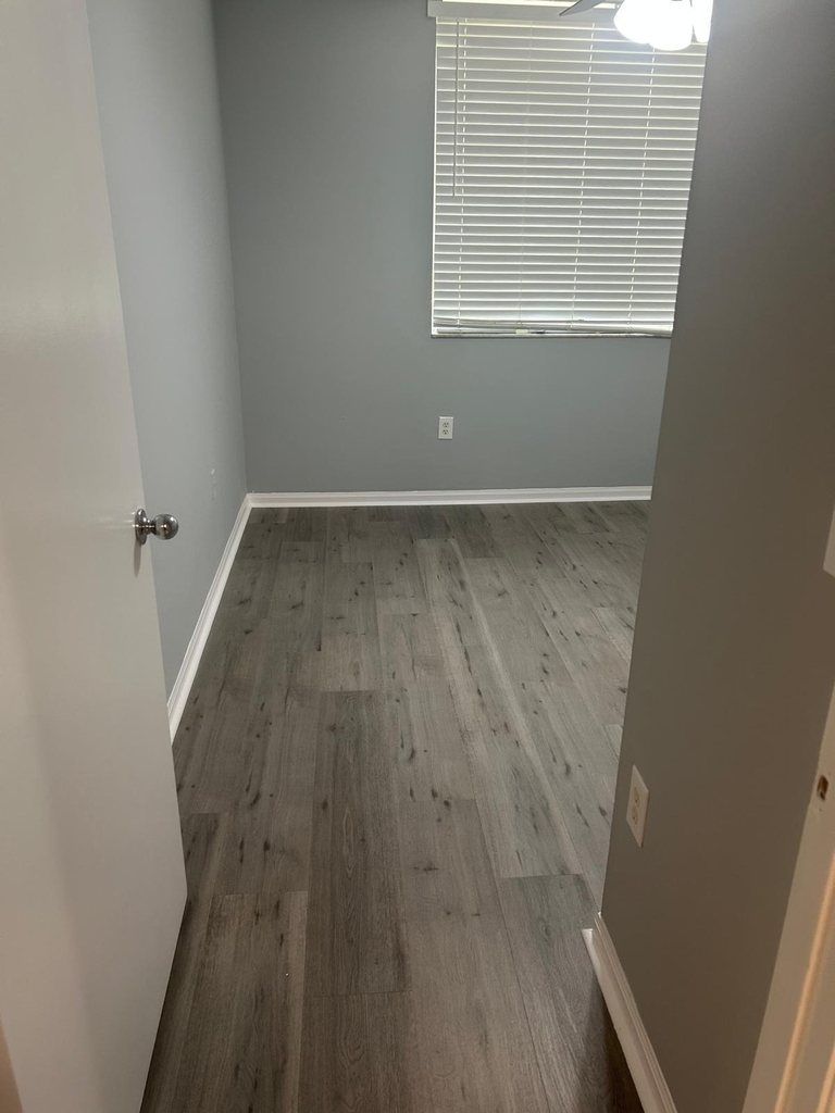 4820 N State Road 7 - Photo 43
