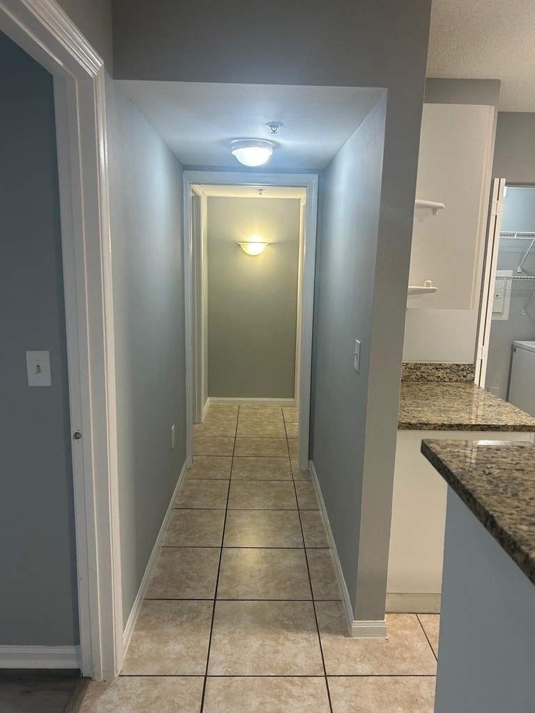 4820 N State Road 7 - Photo 15