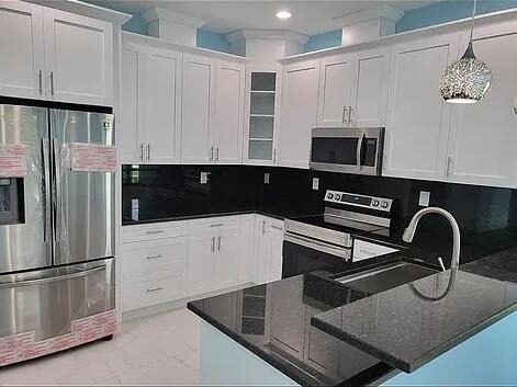 409 Broward Avenue - Photo 2