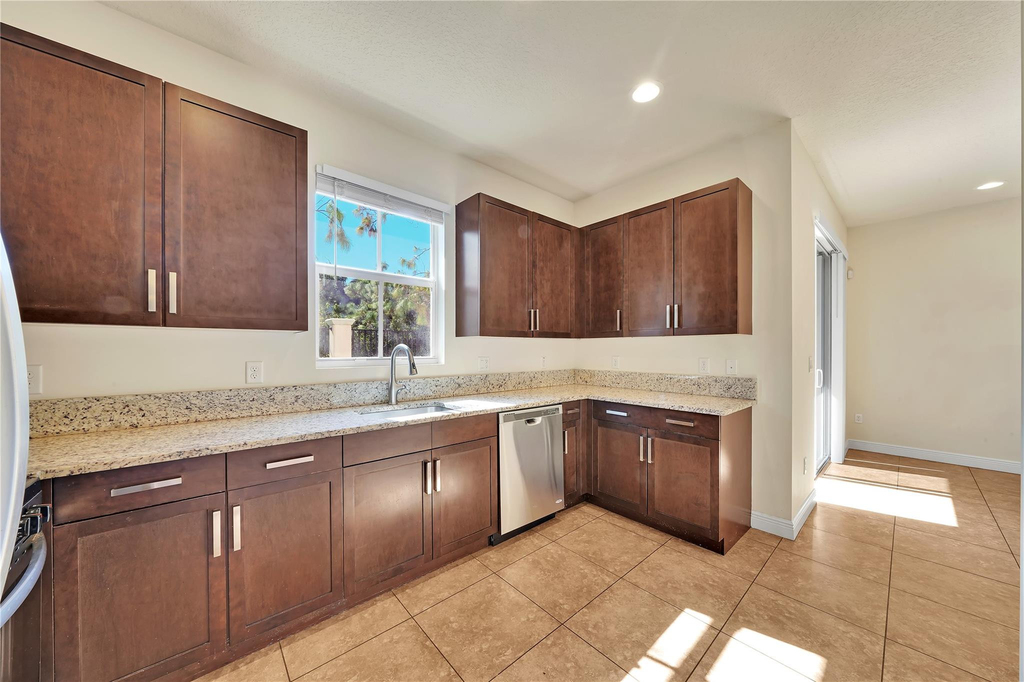 6974 Long Pine Circle - Photo 5