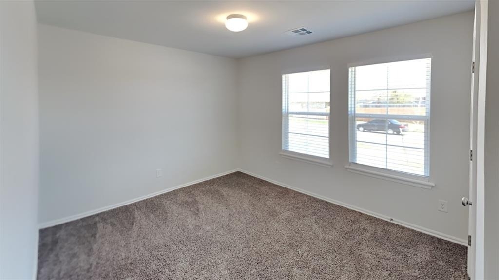 10005 Wessex Drive - Photo 9