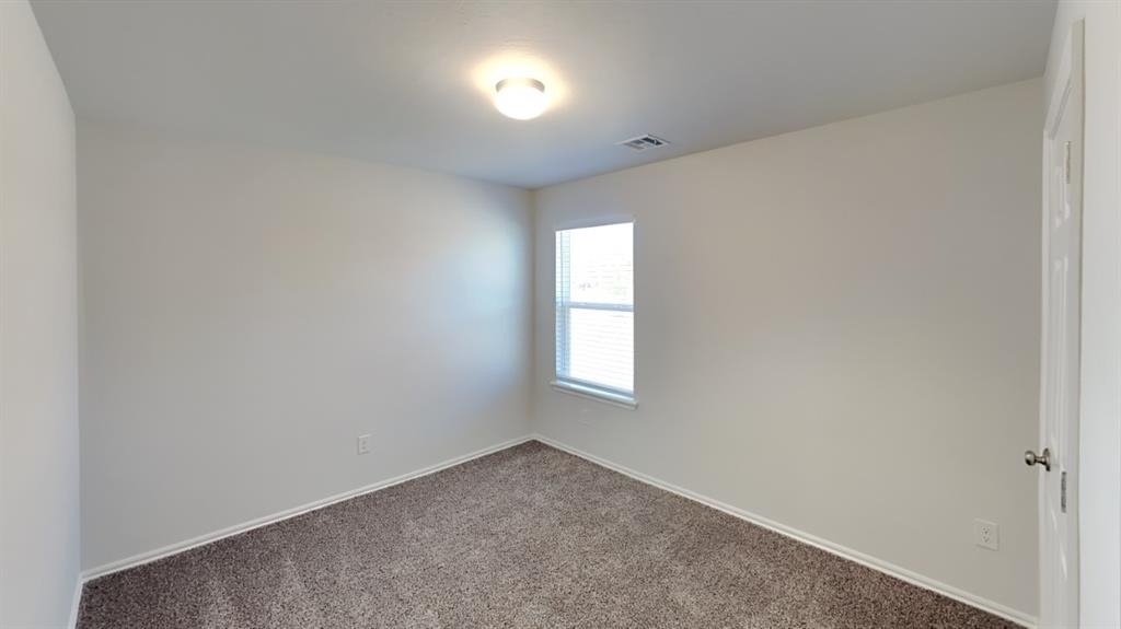 10005 Wessex Drive - Photo 11
