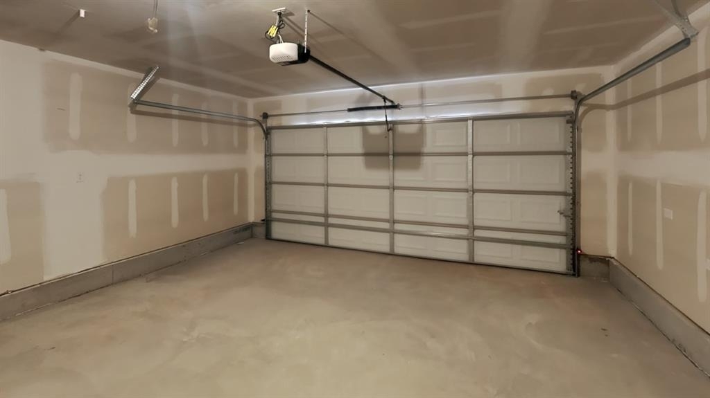 10005 Wessex Drive - Photo 13