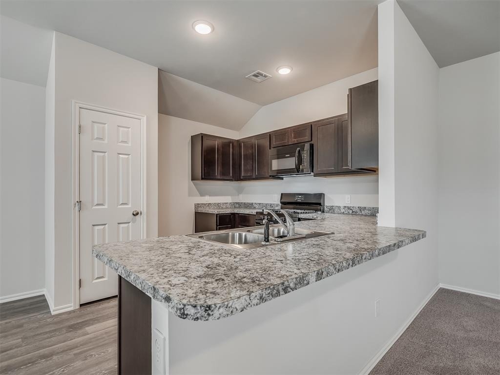 1009 S Colt Lane - Photo 11