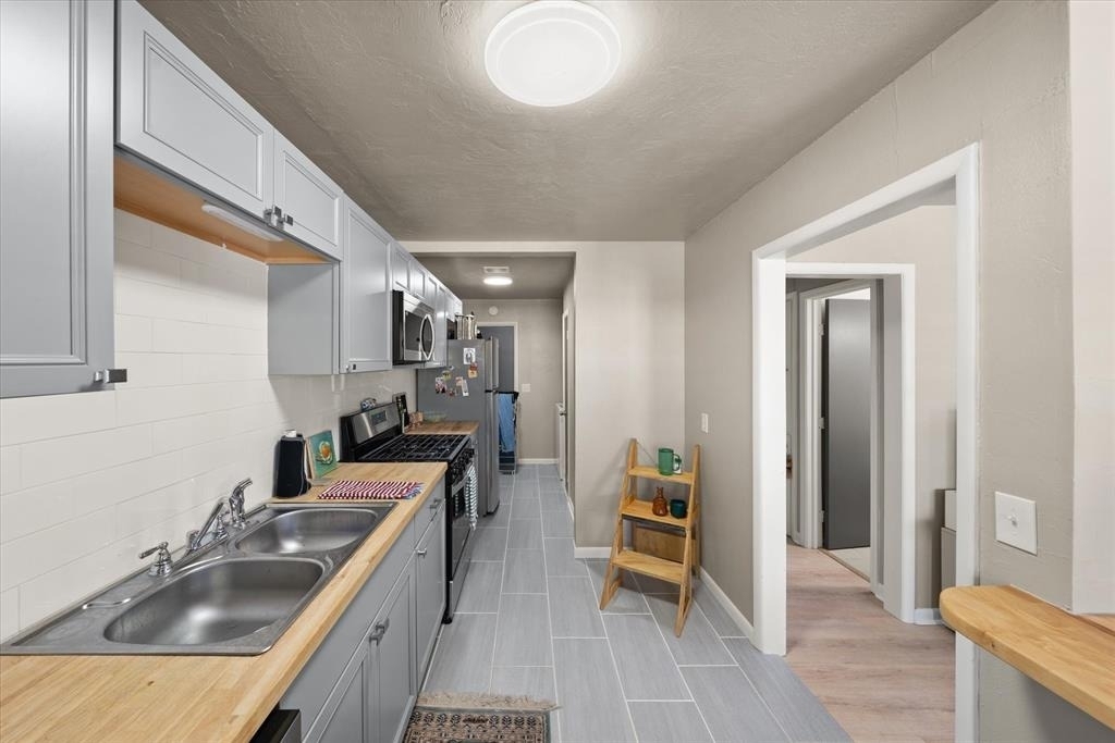 920 E Wayne Street - Photo 8