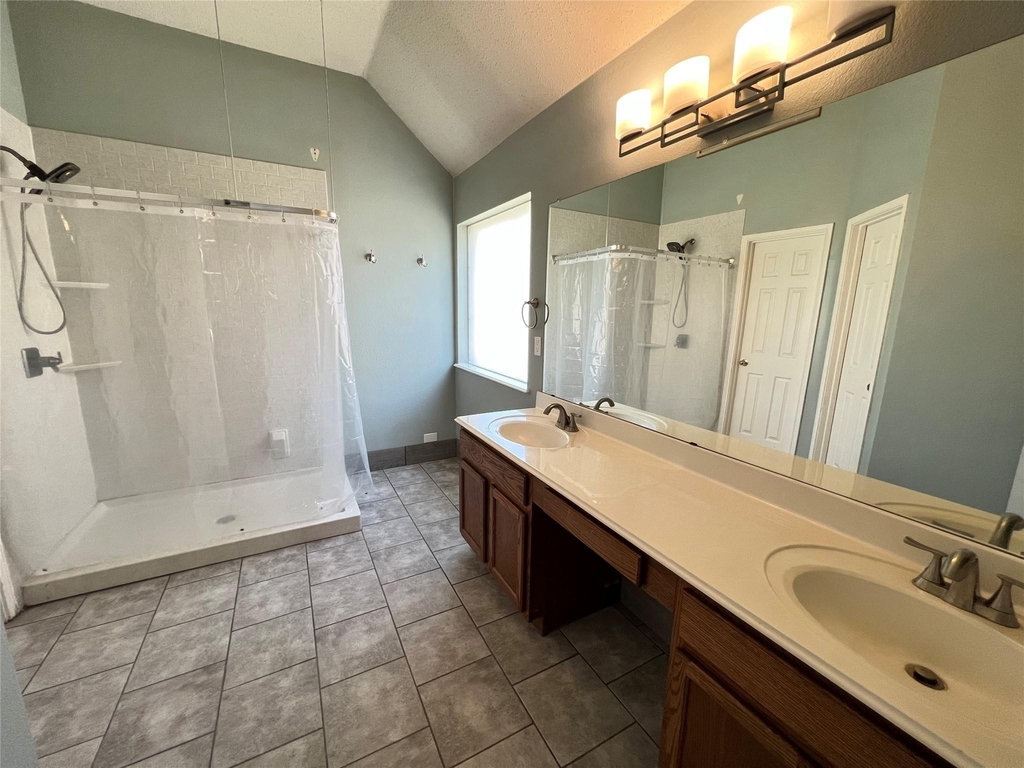 429 N Waterford Oaks Drive - Photo 24