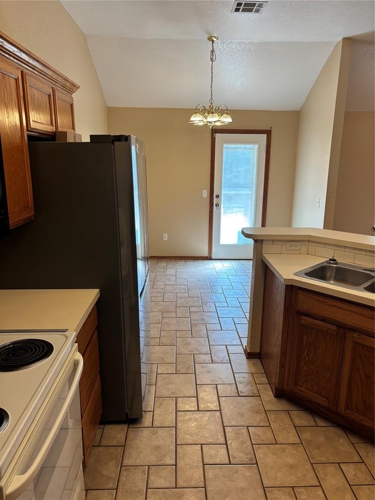 8204 Prairie Ridge Road - Photo 9