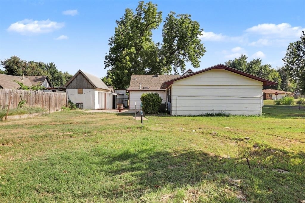 207 E Juniper Lane - Photo 22