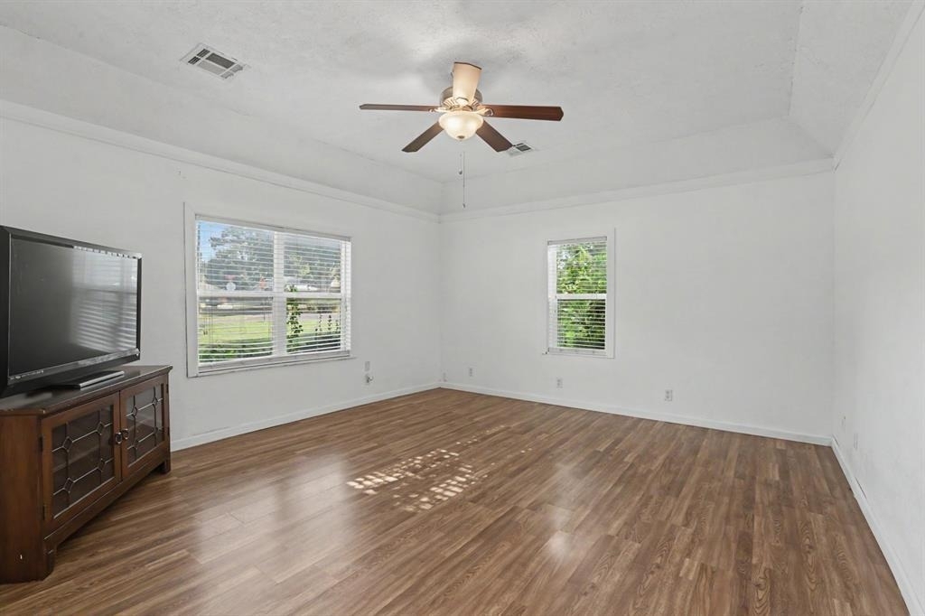 207 E Juniper Lane - Photo 4
