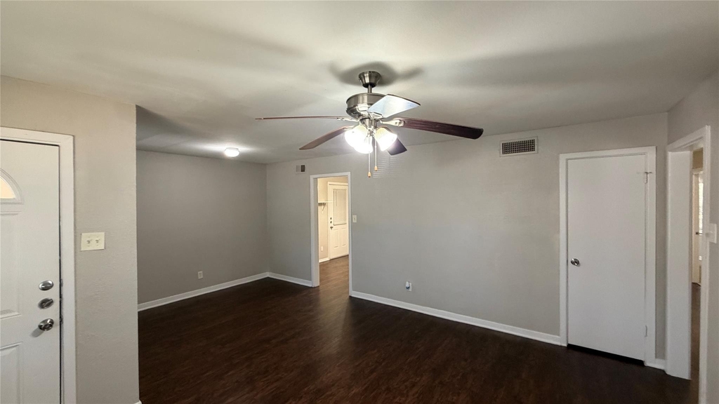 7420 Arborcrest Drive - Photo 5