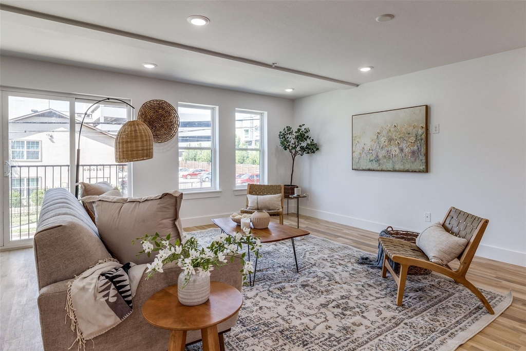 4701 San Jacinto Street - Photo 1
