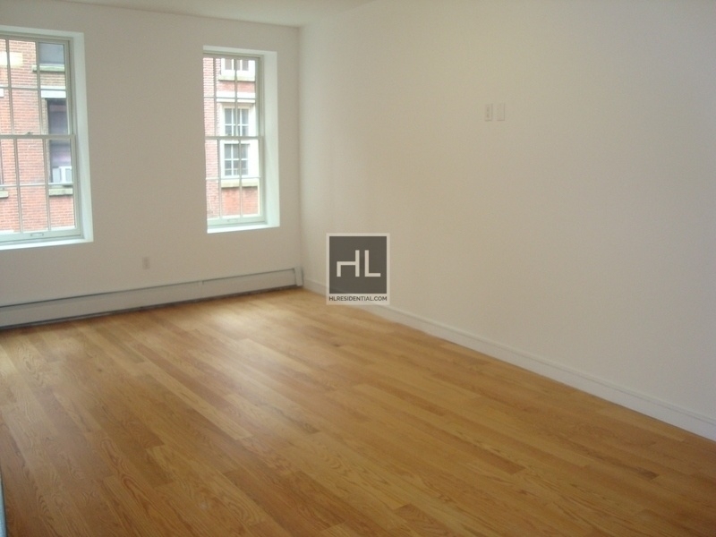 South William Street - Photo 1