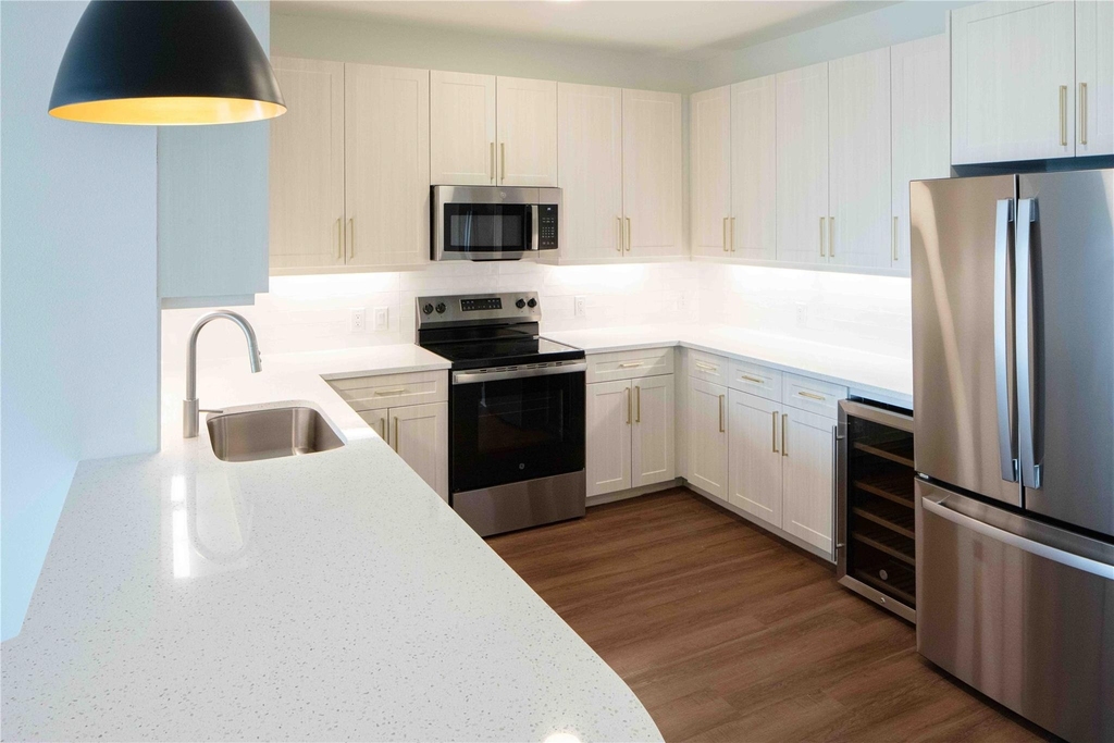 108 N Us 377 - Photo 2
