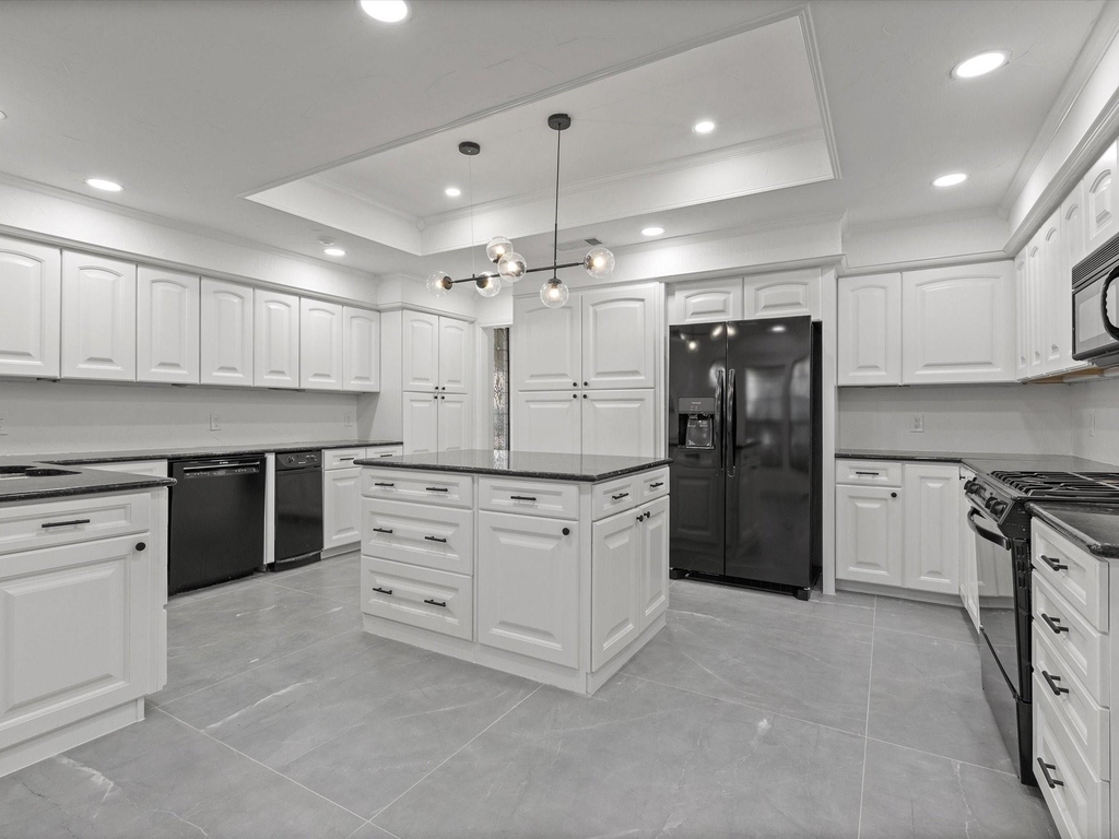 5602 Twin Brooks Drive - Photo 11