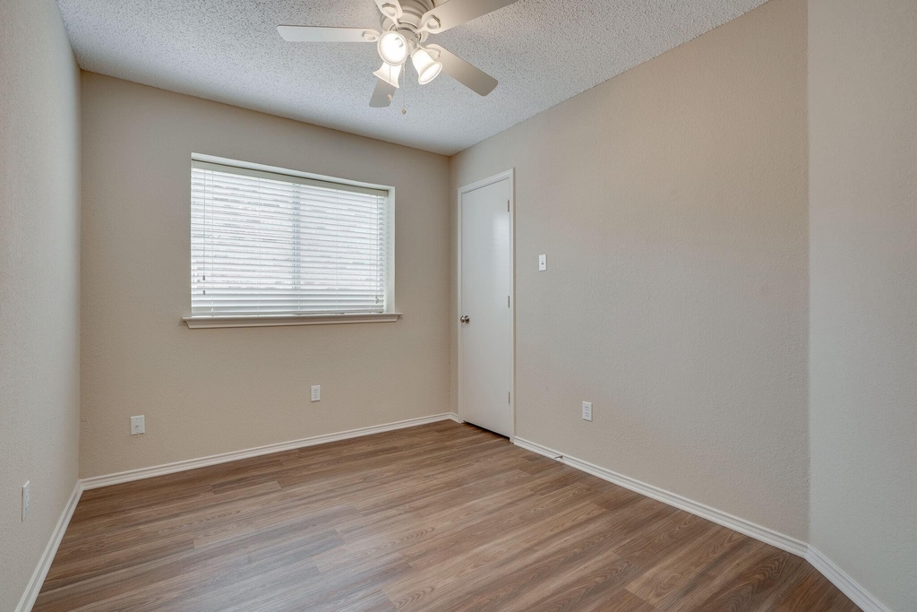 755 Burr Oak Drive - Photo 16