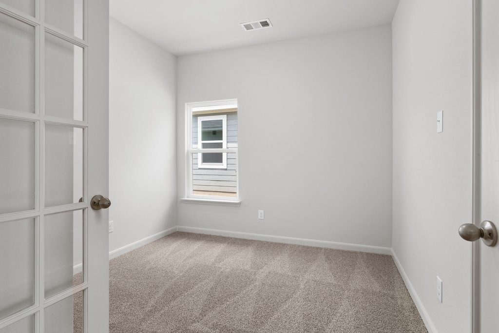 1324 Helca Drive - Photo 5