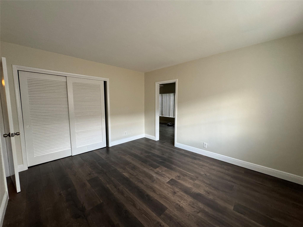 1060 Ne 23rd Terrace - Photo 11