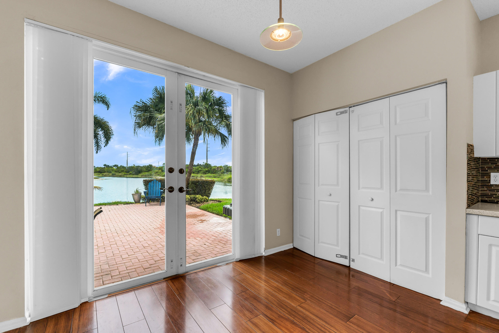 1333 Sw 175th Way - Photo 11