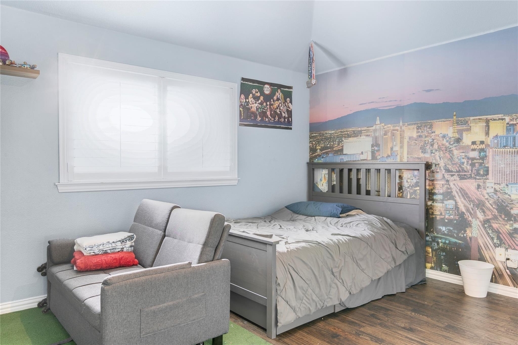 11515 Clayton Court - Photo 12