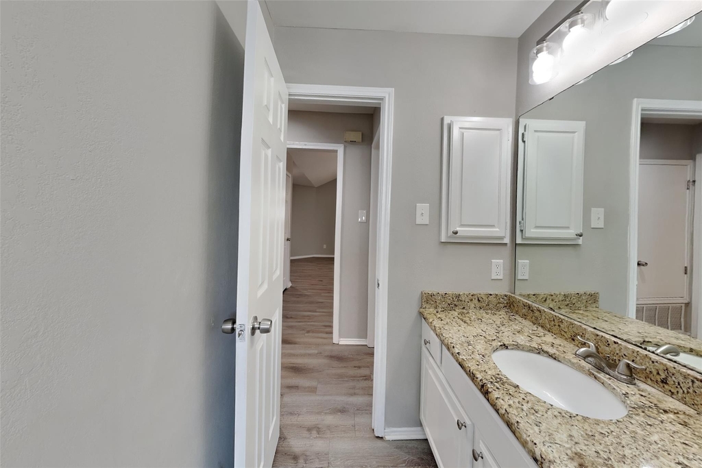 1804 Chatham Drive - Photo 14