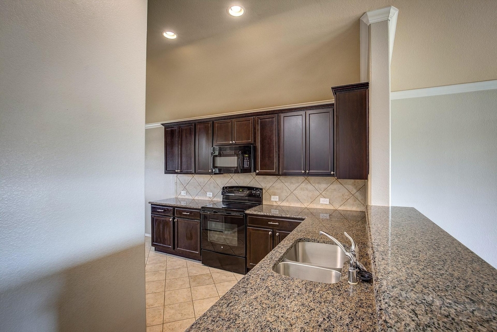 14349 Mariposa Lily Lane - Photo 13