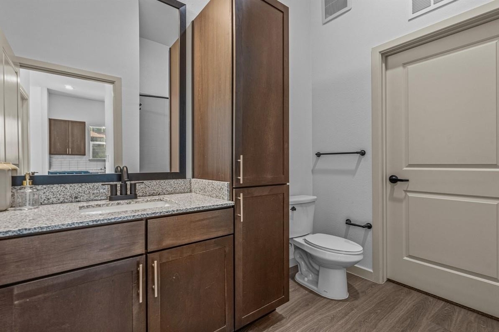 3120 E Park Row Drive - Photo 9