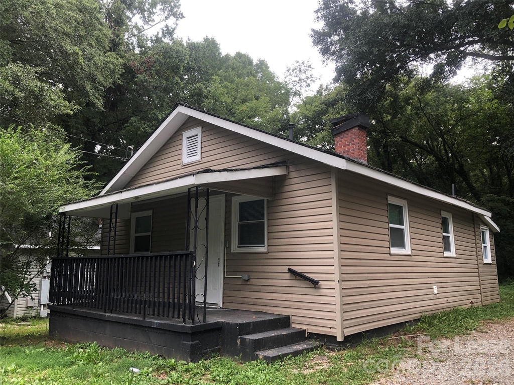 617 Granite Avenue - Photo 0