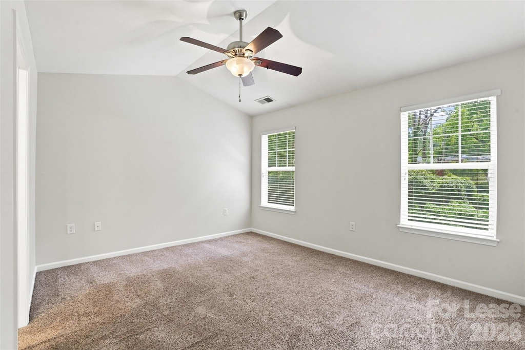 345 Doughton Lane - Photo 20