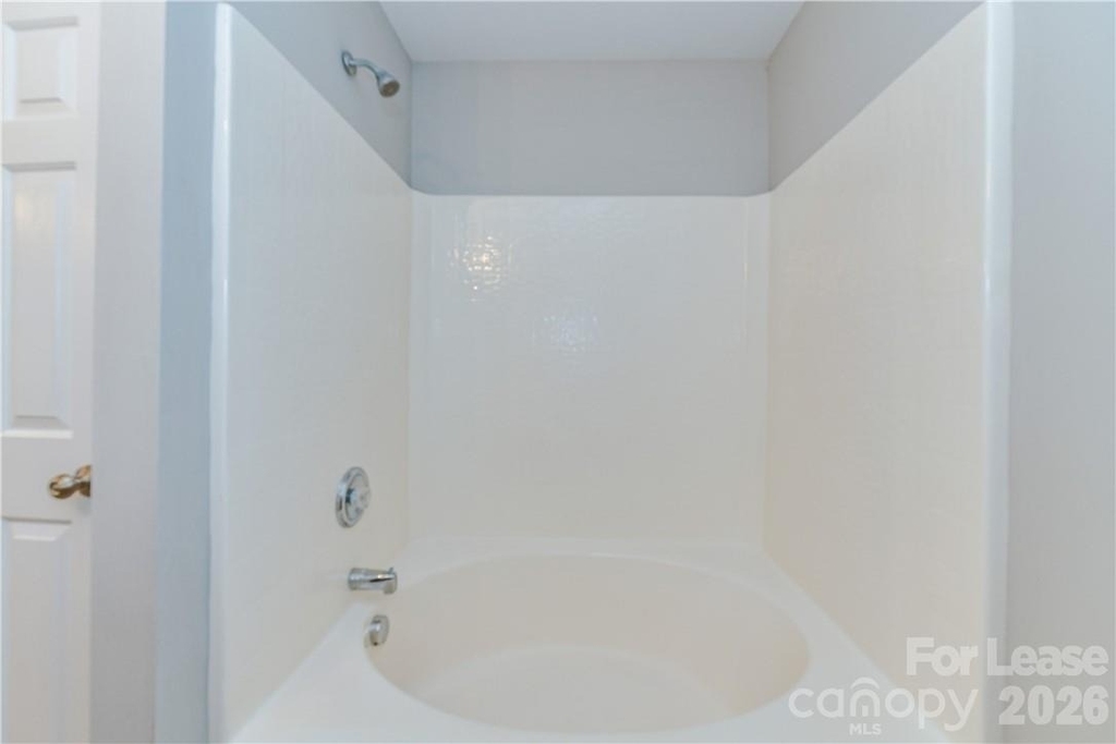 1002 Hannah Place - Photo 25