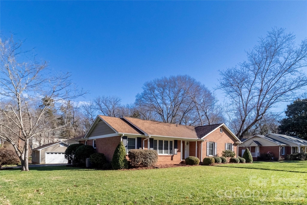 6618 Castlegate Drive - Photo 1