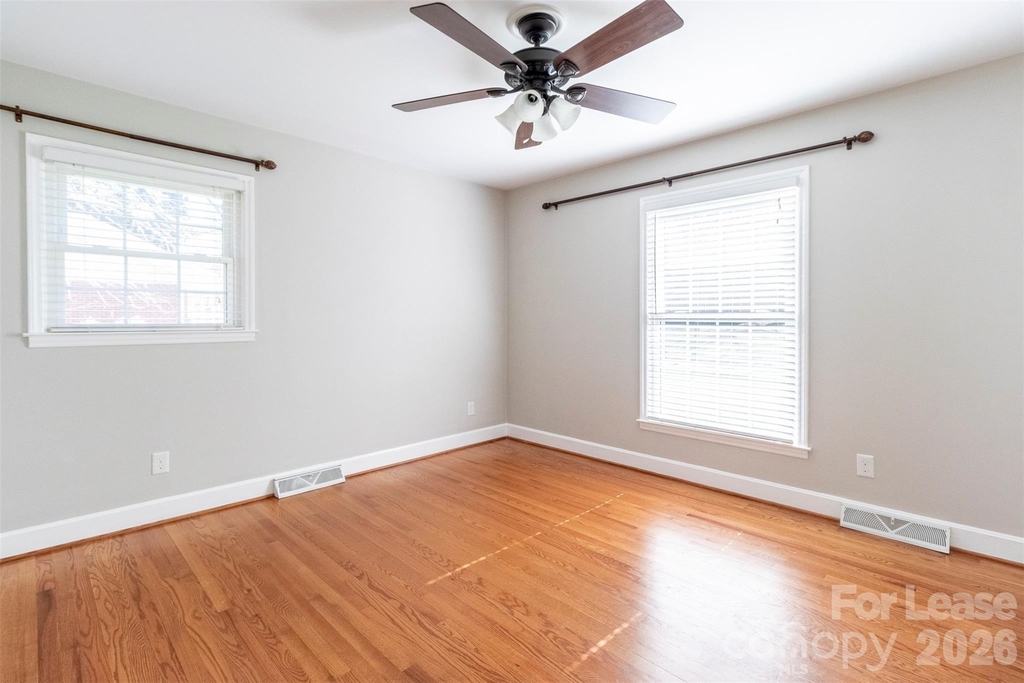 6618 Castlegate Drive - Photo 33