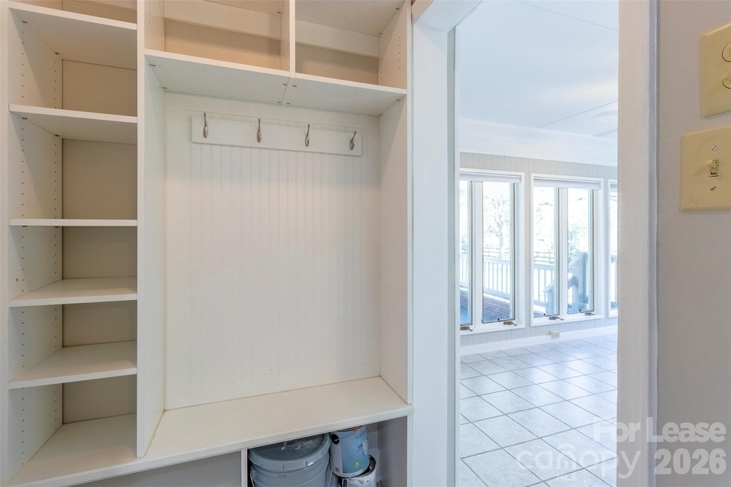 6618 Castlegate Drive - Photo 24