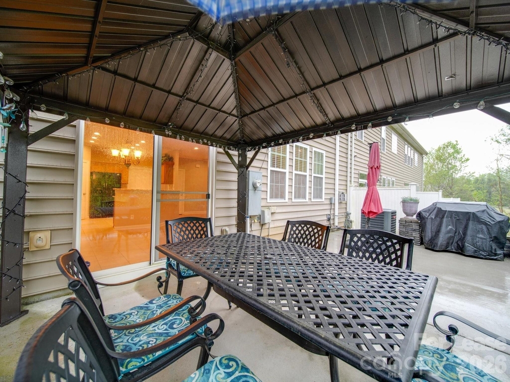 6831 Maricopa Road - Photo 33