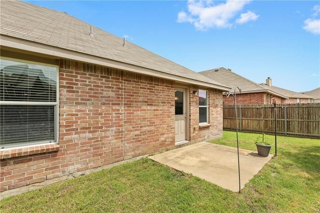 807 Windflower Drive - Photo 33