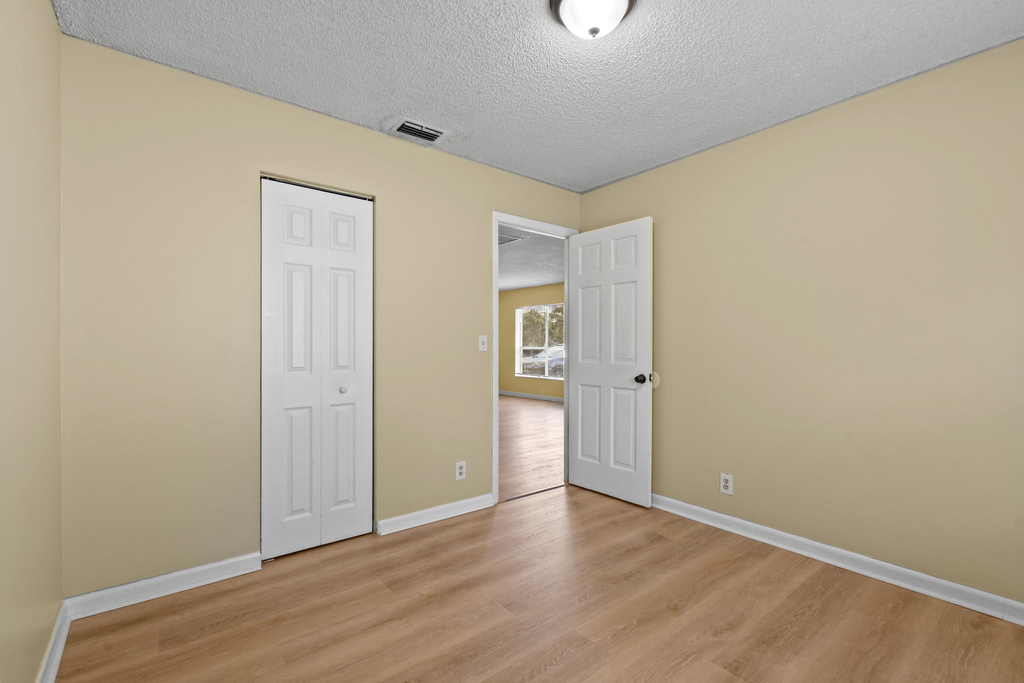 6126 Wauconda Way E - Photo 23