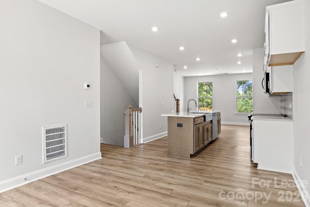 120 Judson Avenue - Photo 9