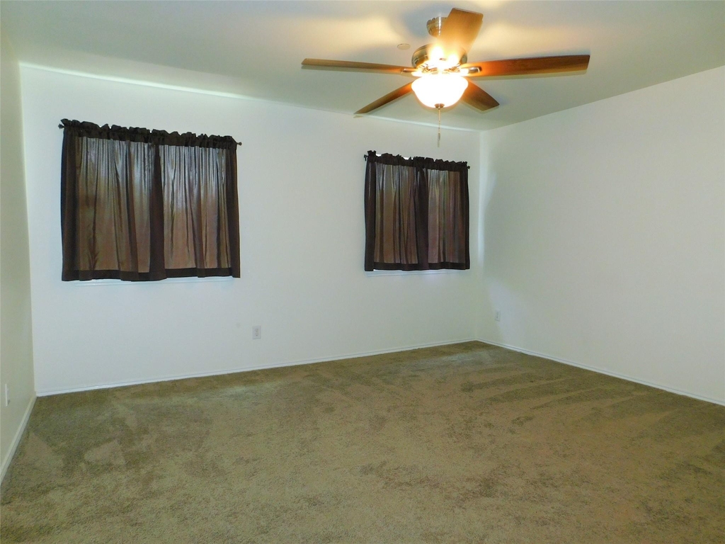 5932 Lost Valley Drive - Photo 16