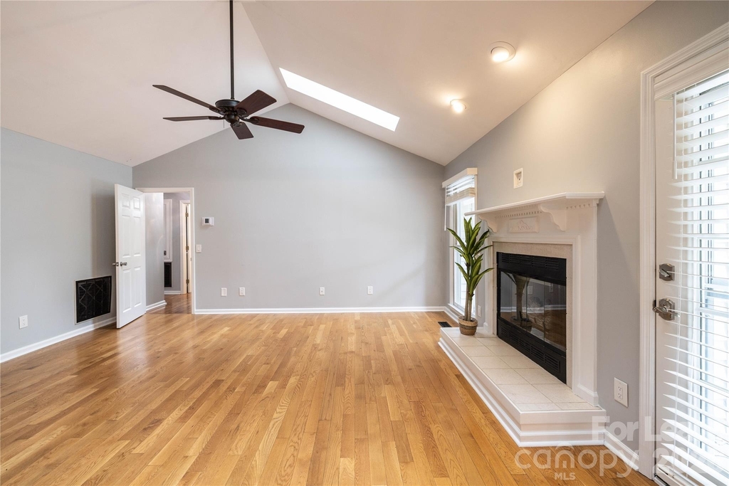 102 Seminole Court - Photo 18