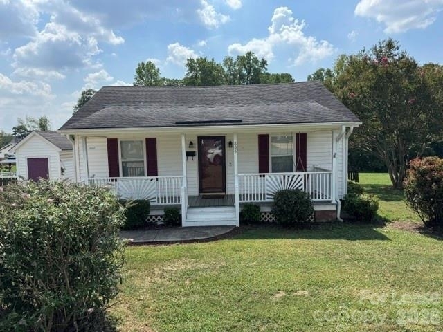 808 Caldwell Street - Photo 0