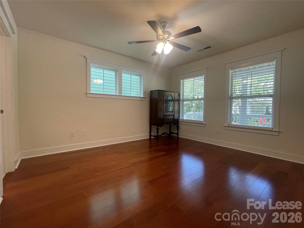 347 Spring Street - Photo 3