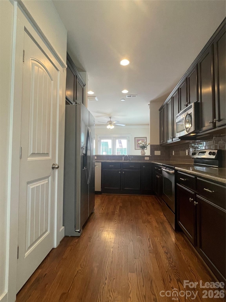 347 Spring Street - Photo 17