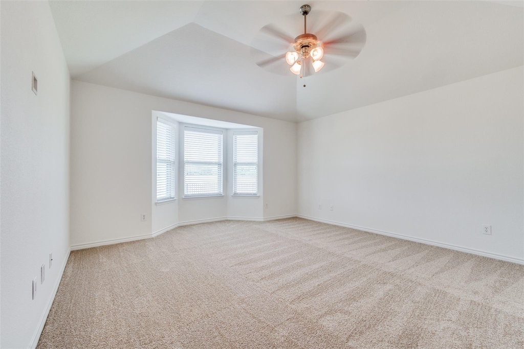 905 Meadowedge Lane - Photo 11