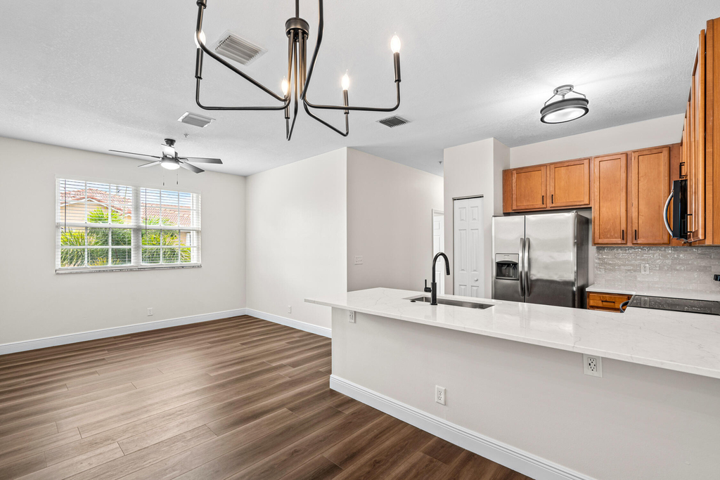 112 Lighthouse Circle - Photo 5