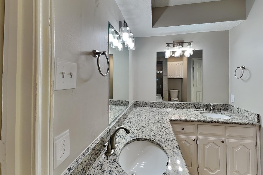 617 Lakewood Lane - Photo 11