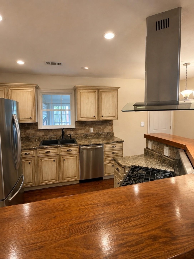 209 N 4th Street - Photo 5