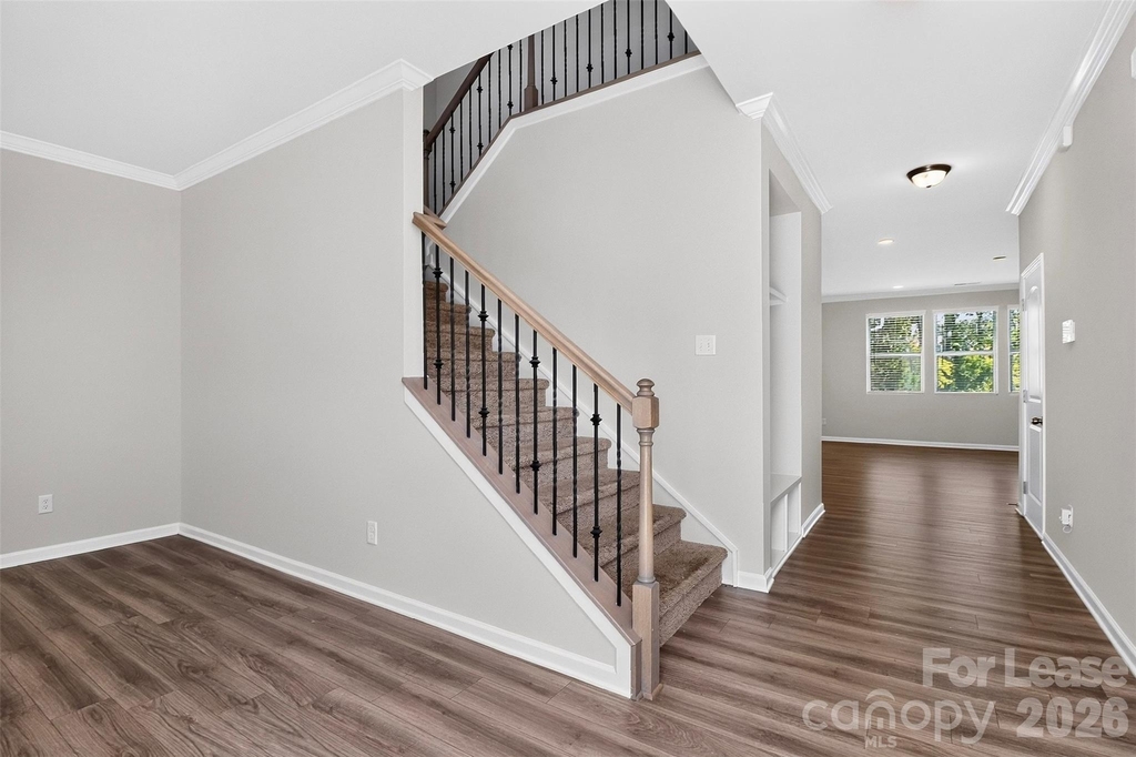 17401 Carolina Hickory Drive - Photo 3
