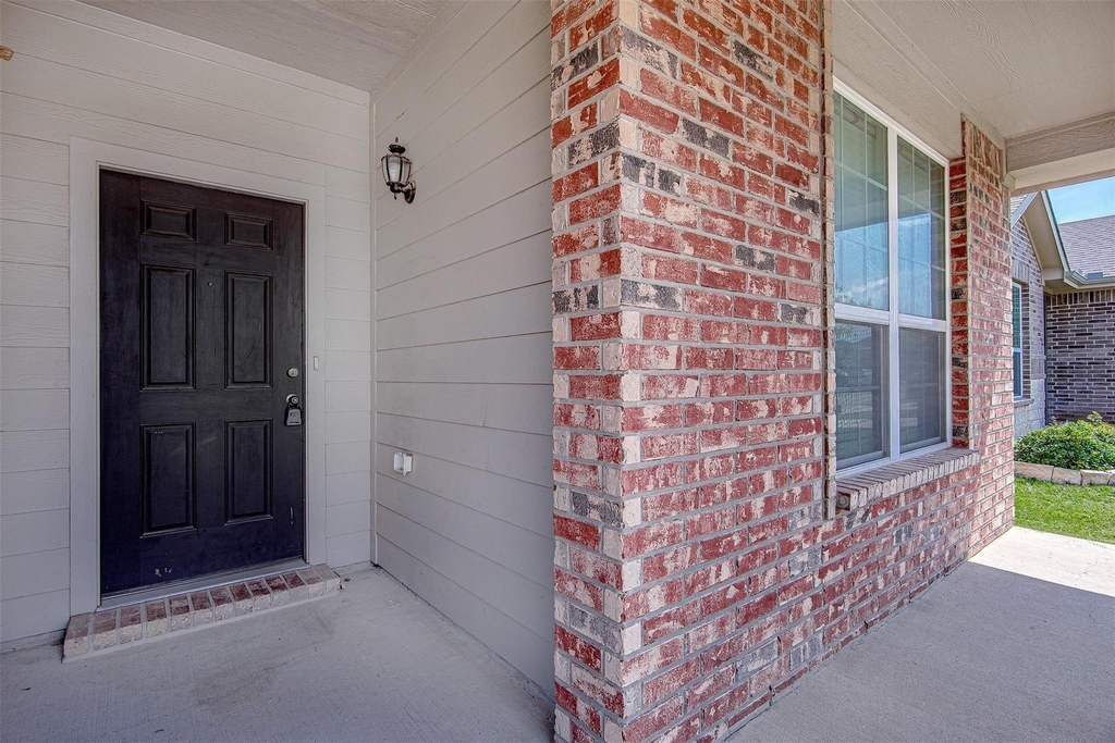 1521 Birds Eye Road - Photo 3