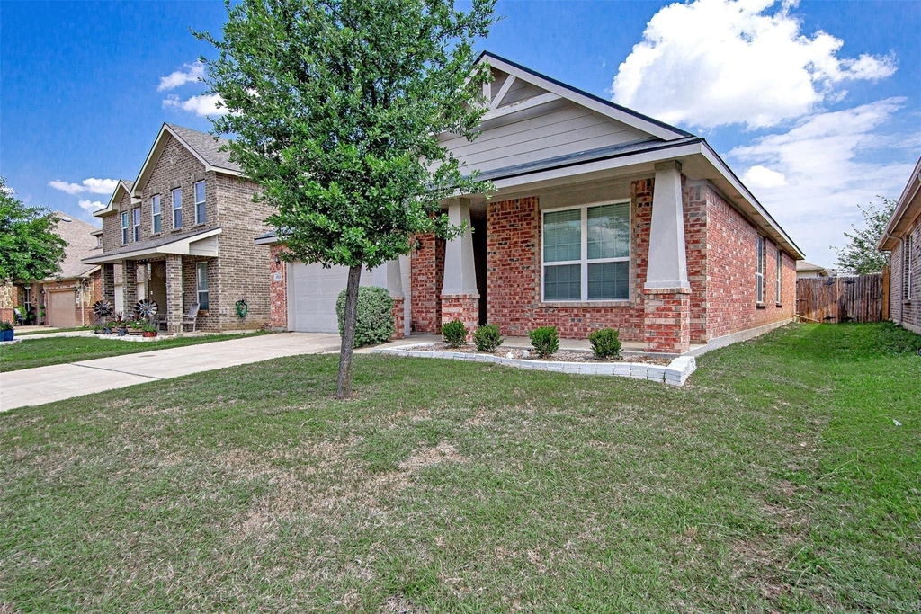 1521 Birds Eye Road - Photo 2