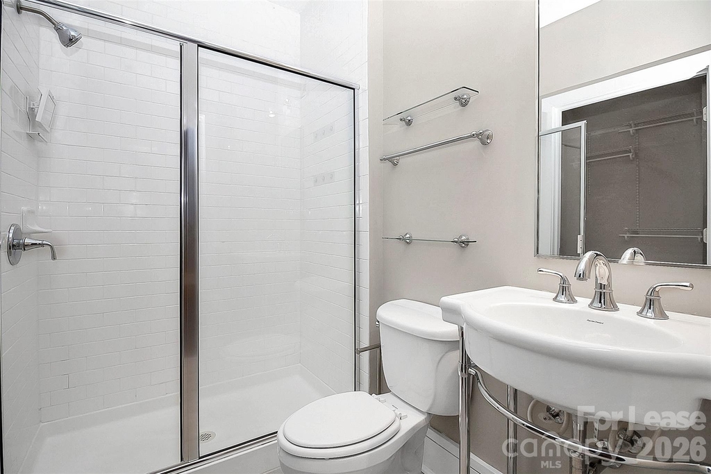 1600 Fulton Avenue - Photo 13