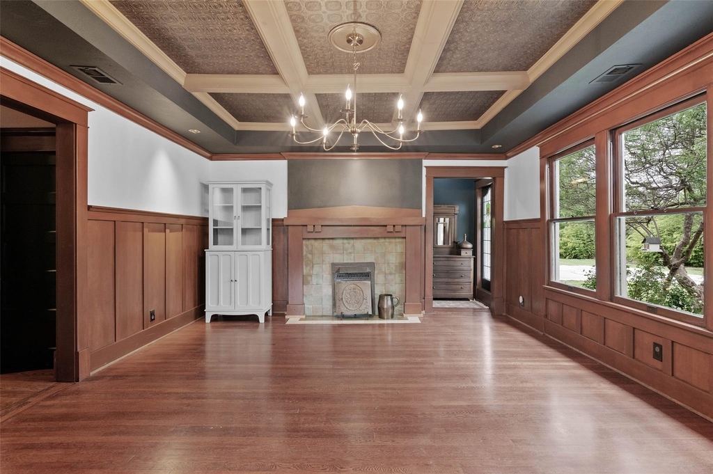 706 S Main Street - Photo 10